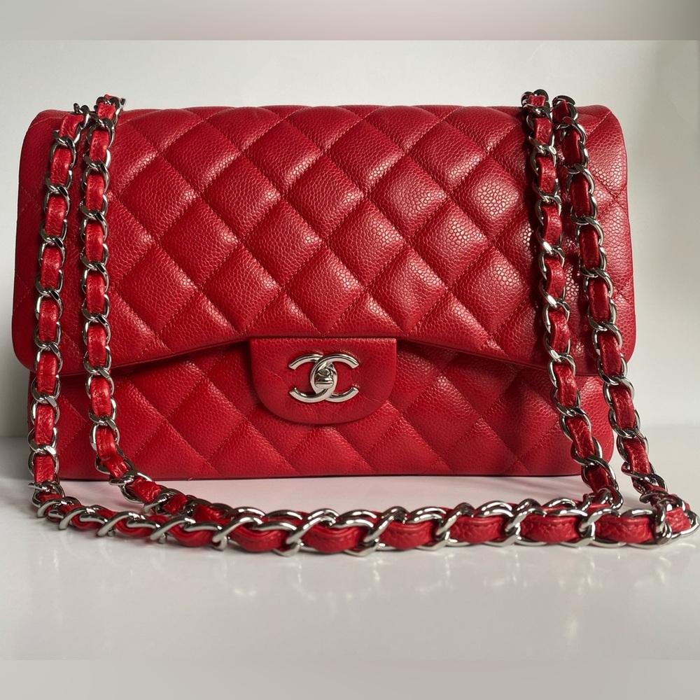 Beautiful cherry red Chanel jumbo classic flap